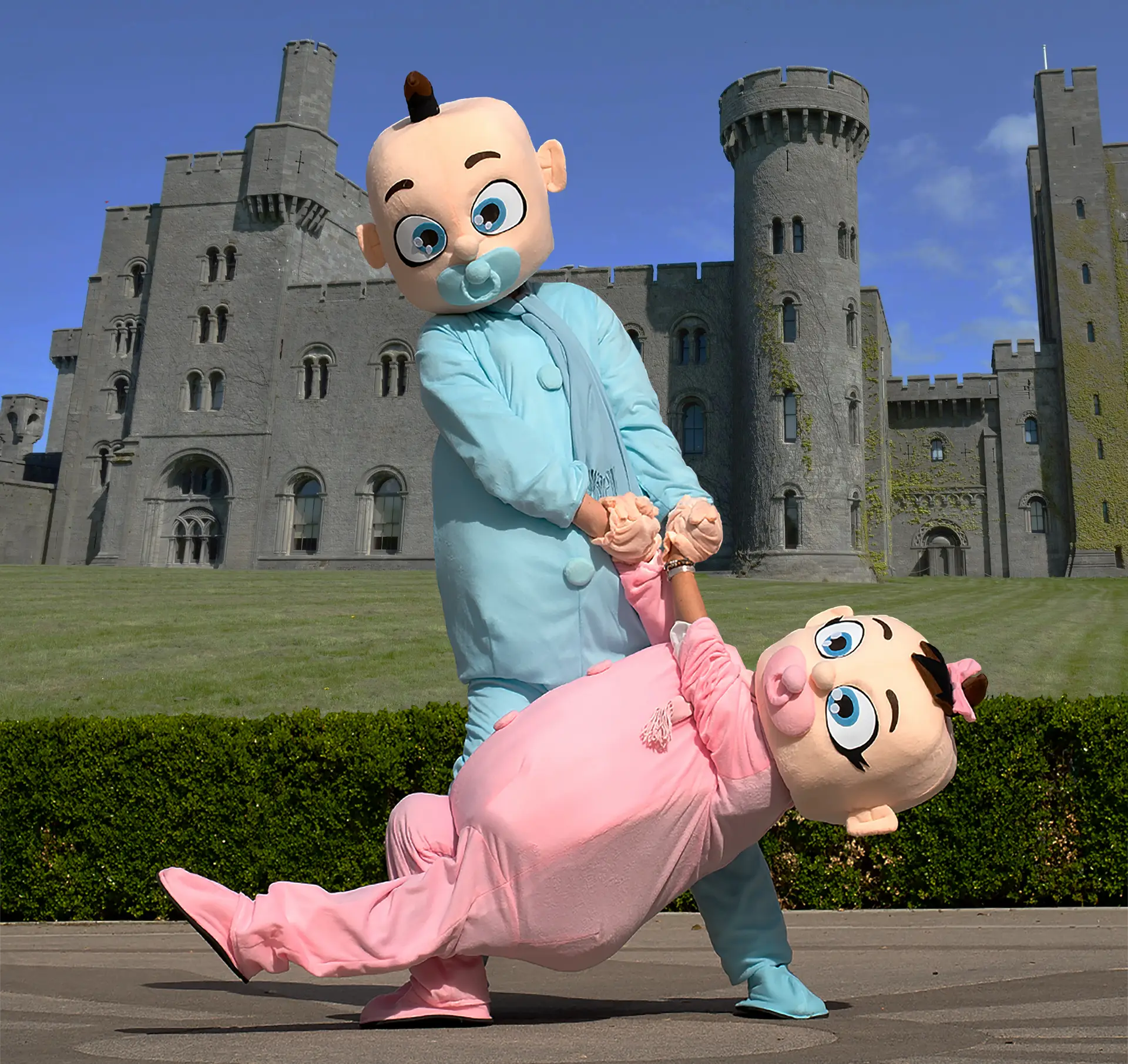 Babies two hand extension drop.